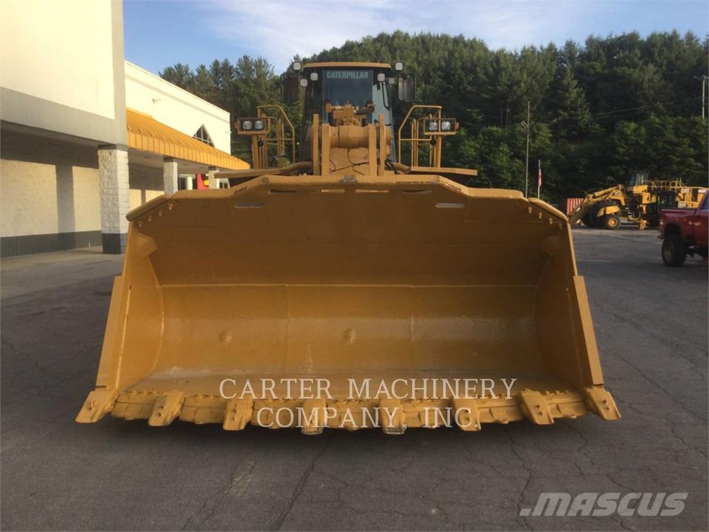 CAT 988H Chargeuse sur pneus