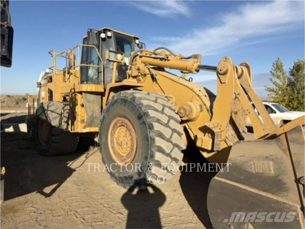 CAT 988H Iekrāvēji uz riteņiem