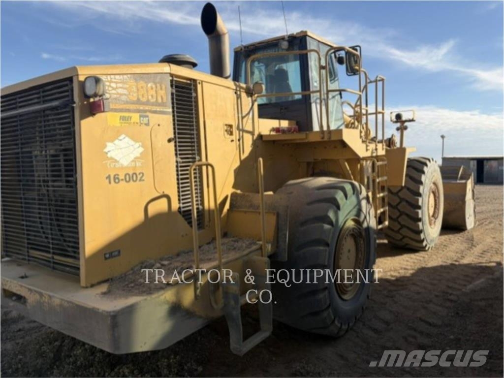 CAT 988H Iekrāvēji uz riteņiem