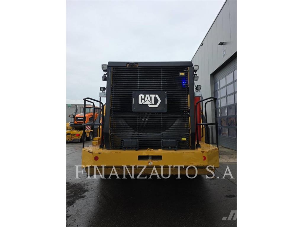 CAT 988K Wielladers