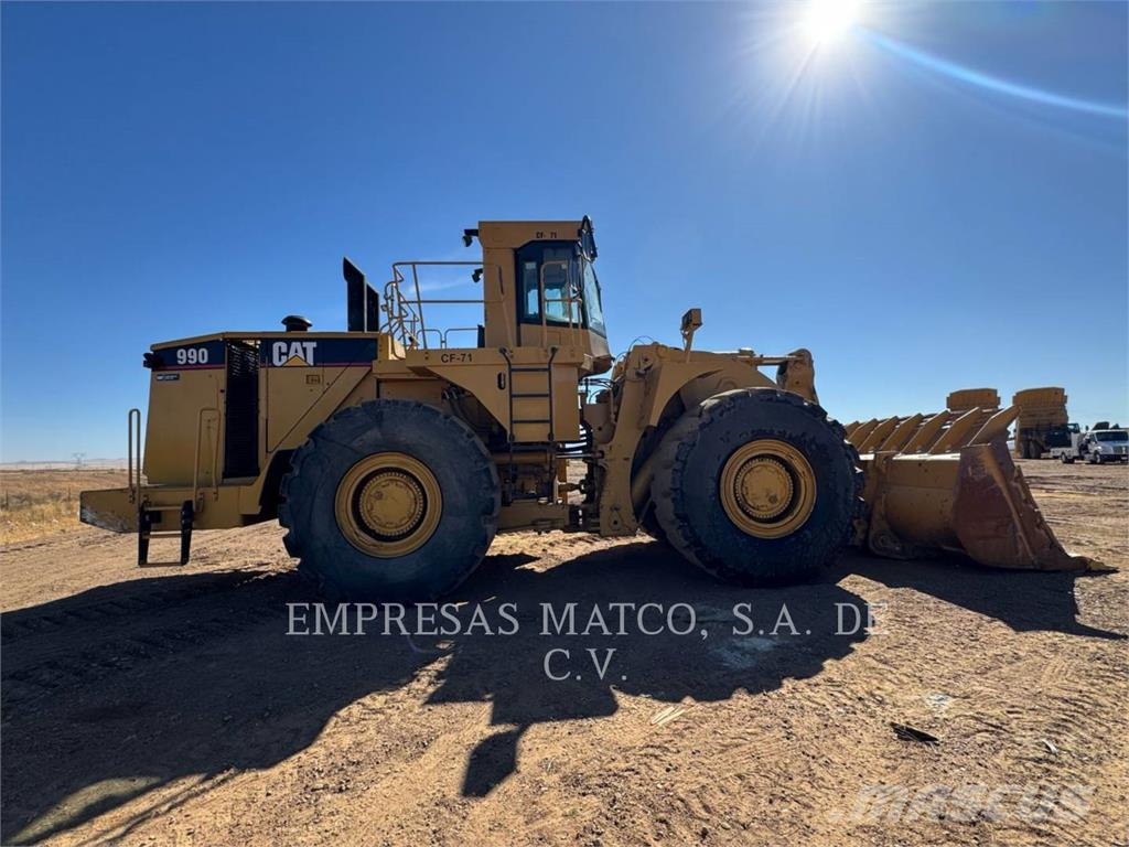 CAT 990 Radlader