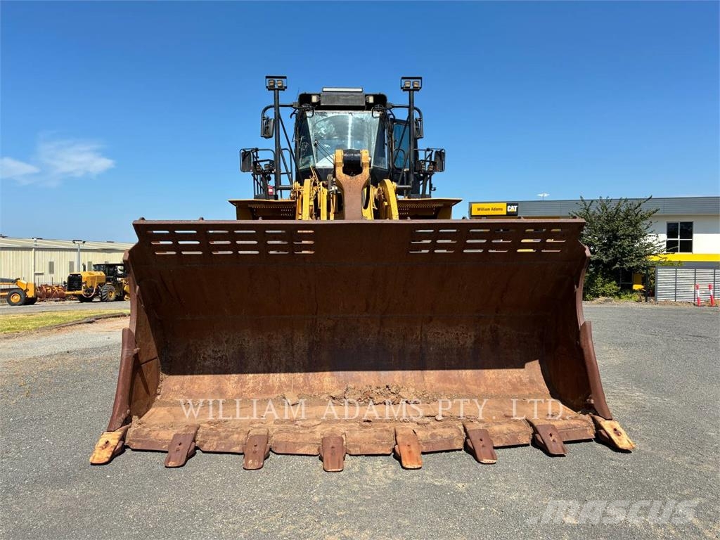 CAT 990K Wielladers