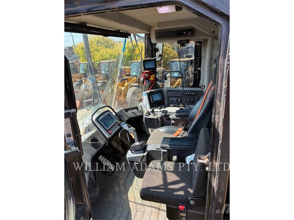 CAT 990K Wielladers