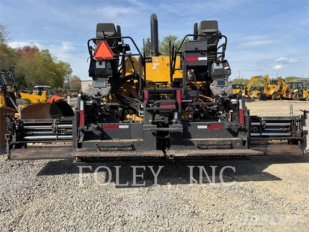 CAT AP1000F Finitrici