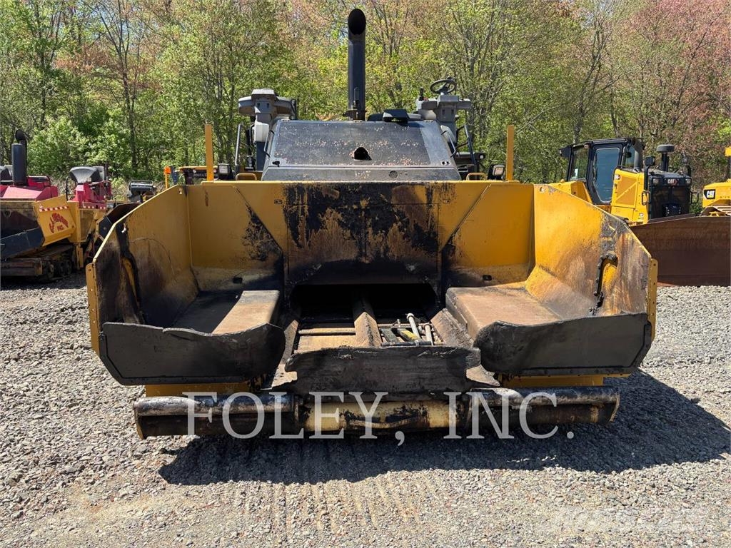 CAT AP1000F Finitrici