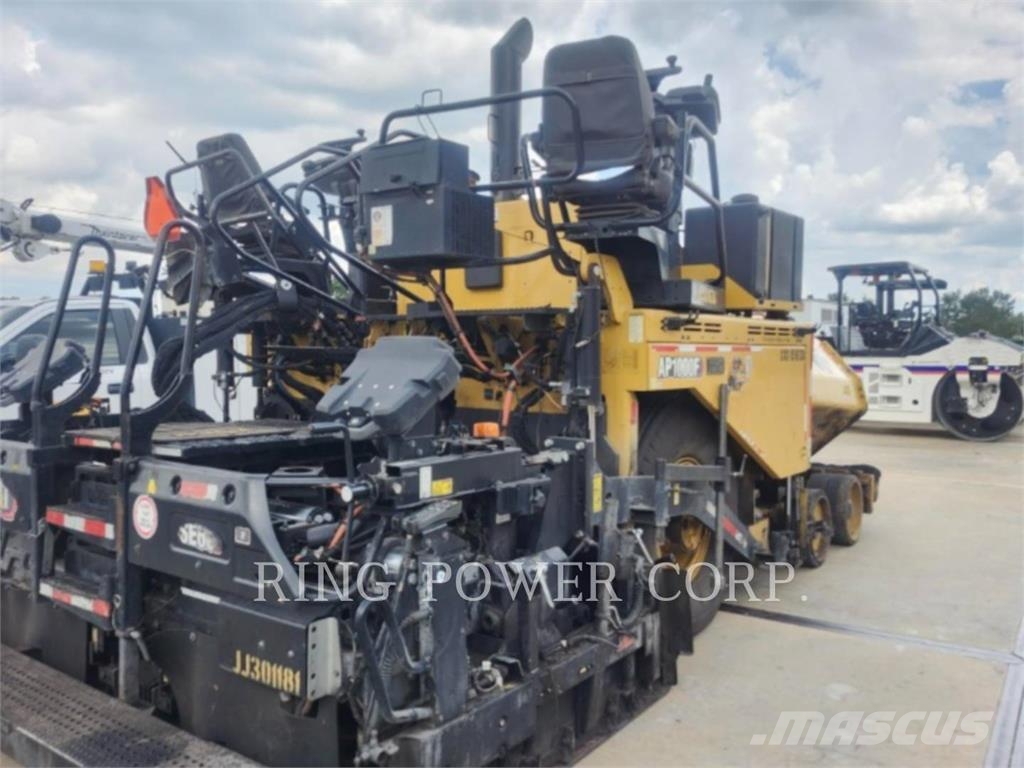 CAT AP1000F Stroji za recikliranje asfalta