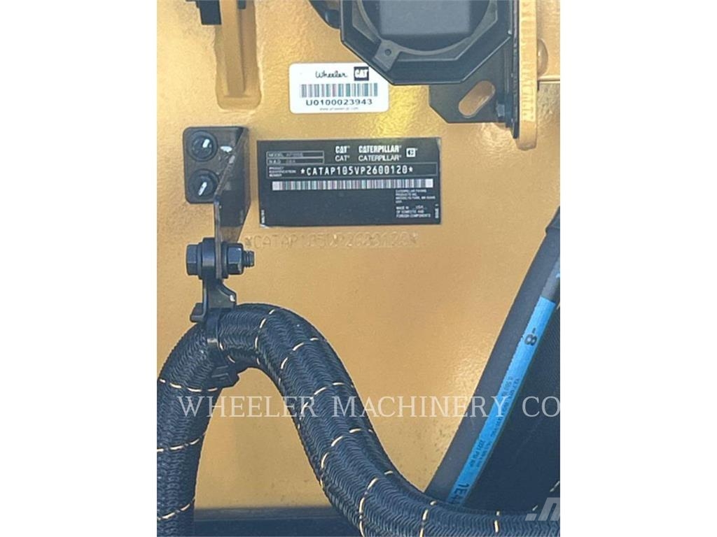 CAT AP1055 Машини за асфалт