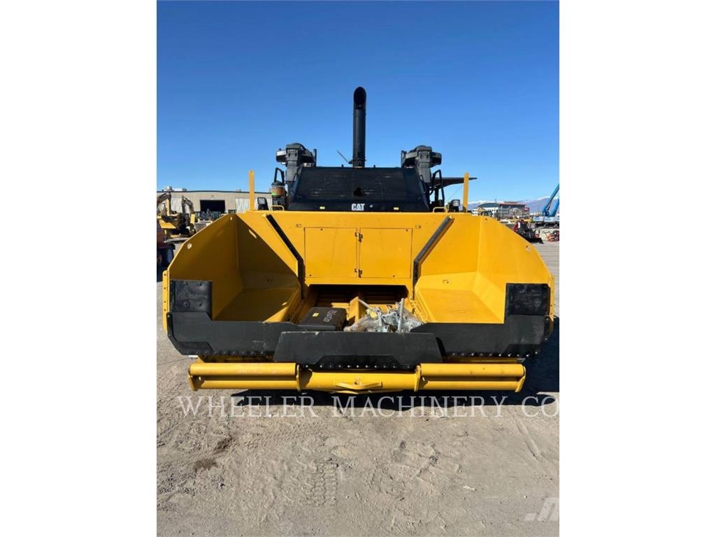 CAT AP1055 Машини за асфалт