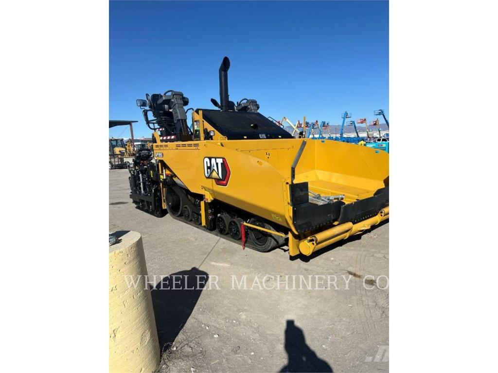 CAT AP1055 Машини за асфалт