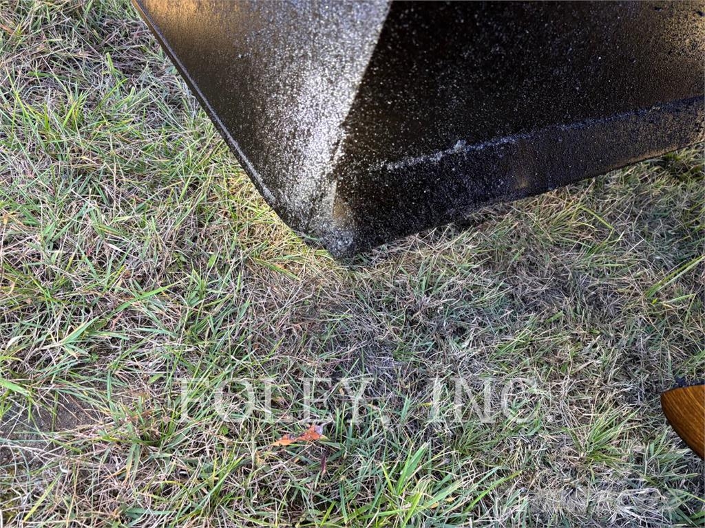 CAT AP1055F Asphalt pavers