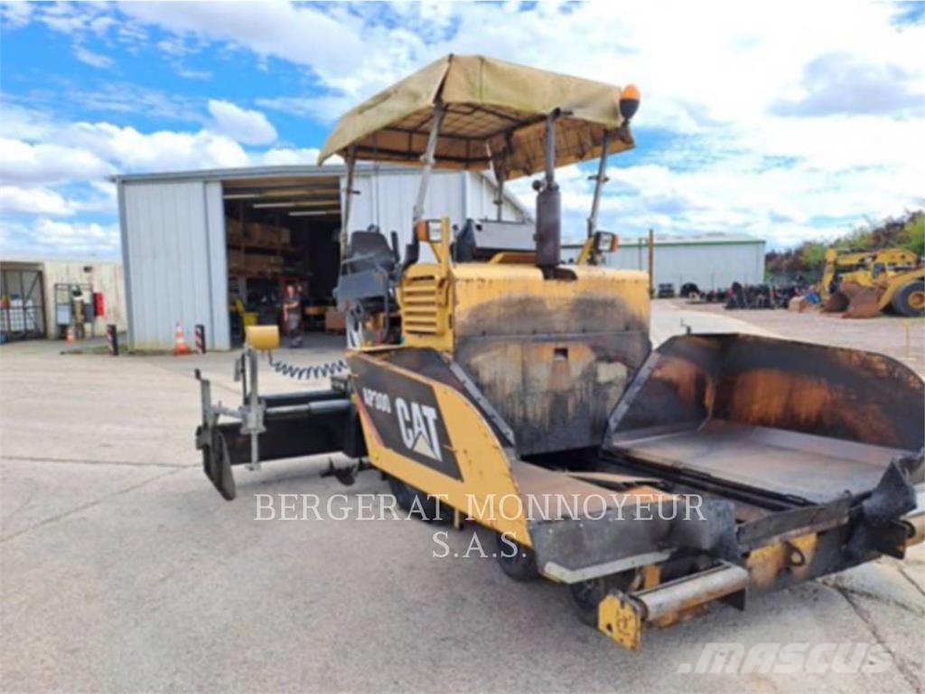 CAT AP300 Finišéry