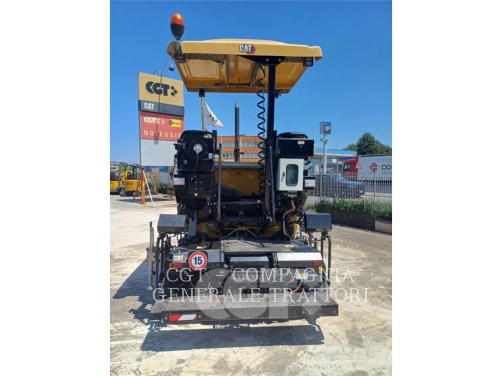 CAT AP300F Aszfalt terítõ gépek