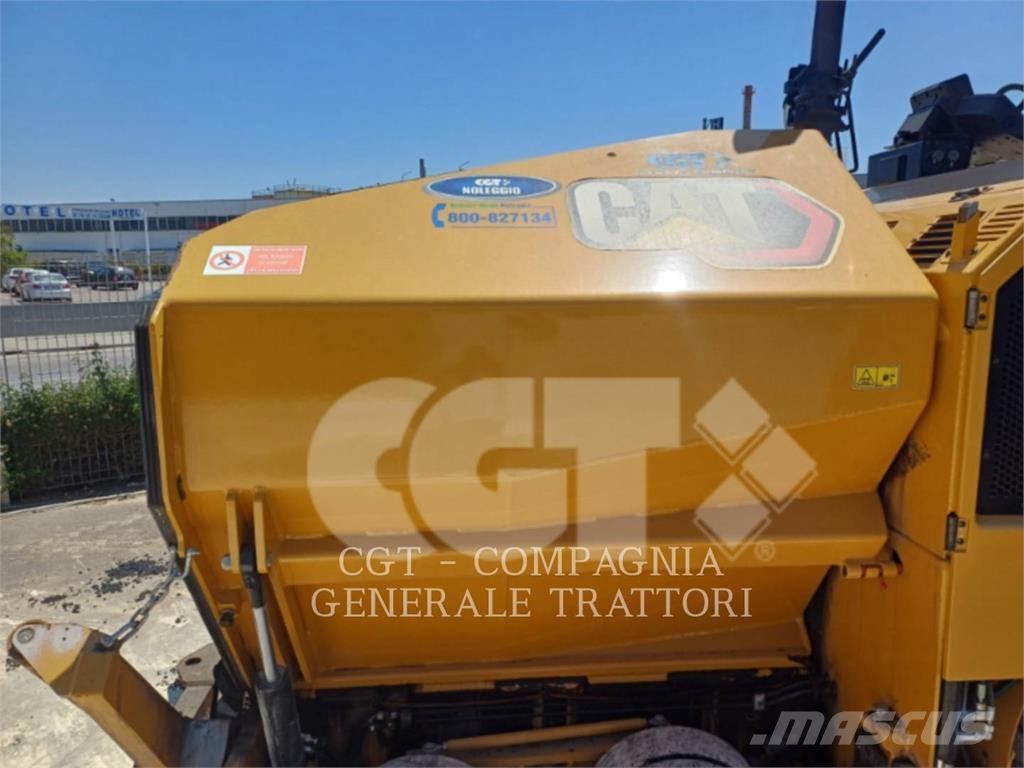 CAT AP300F Aszfalt terítõ gépek