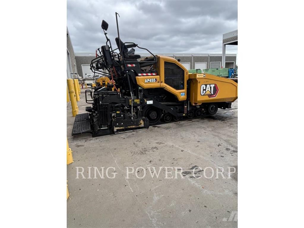 CAT AP455 Stroji za recikliranje asfalta