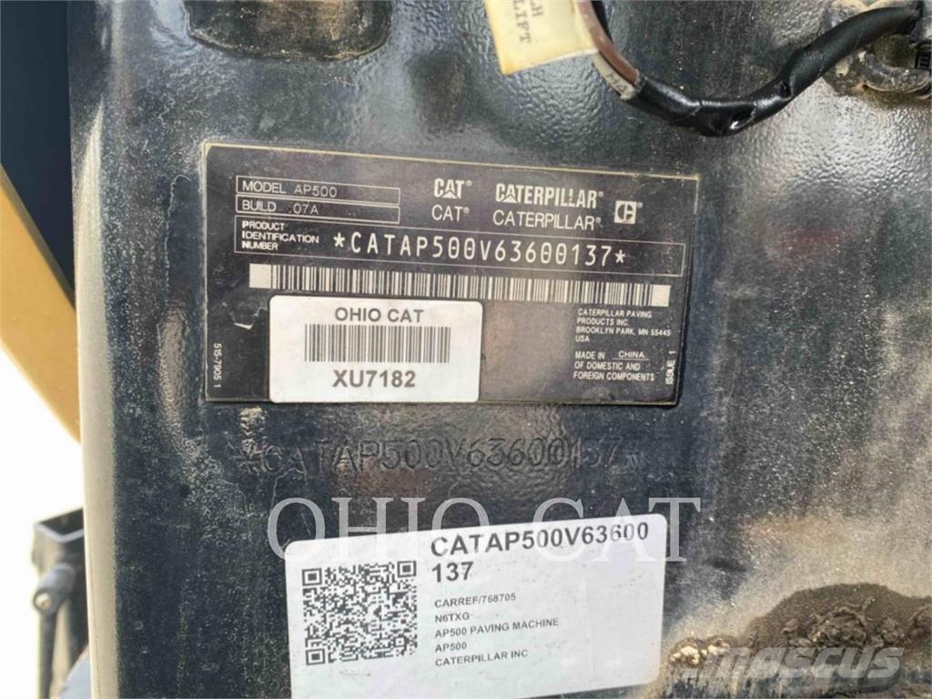 CAT AP500 Asfaltsläggningsmaskiner