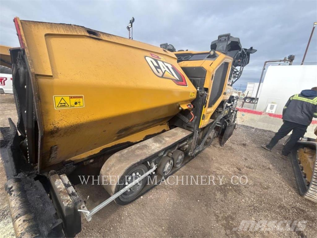 CAT AP555 Finišéry