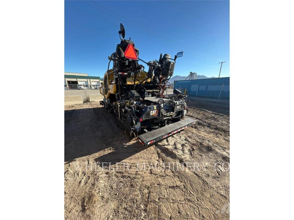 CAT AP555 Asfaltafwerkmachines