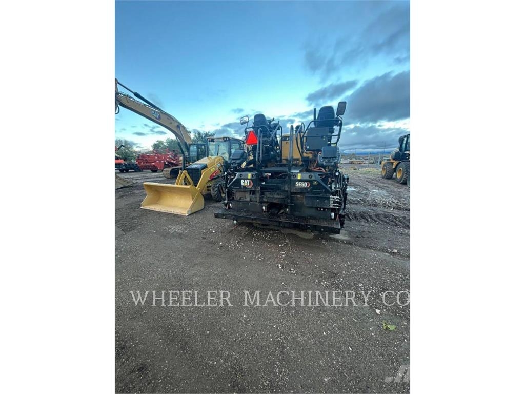CAT AP655 Asfaldilaoturid