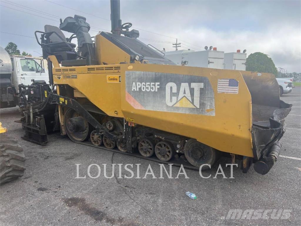 CAT AP655F Asfaltafwerkmachines