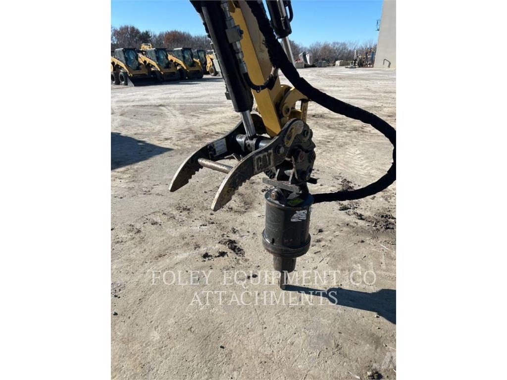 CAT AU301A11 Rupsgraafmachines