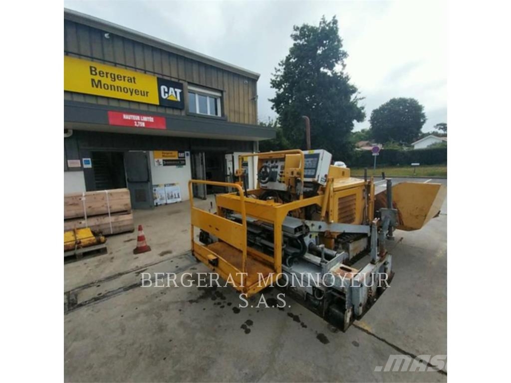 CAT BB621E Asfaltafwerkmachines