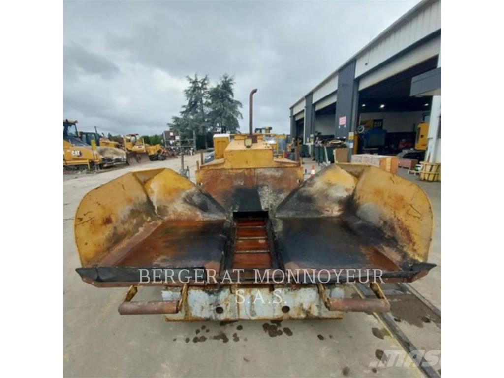 CAT BB621E Asfaltafwerkmachines