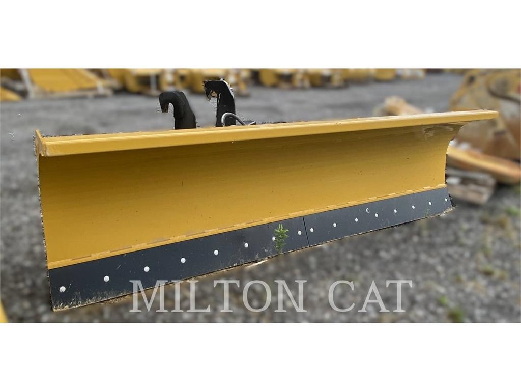 CAT BHL 10 SNOW PLOW, IT Sneeuwblazers