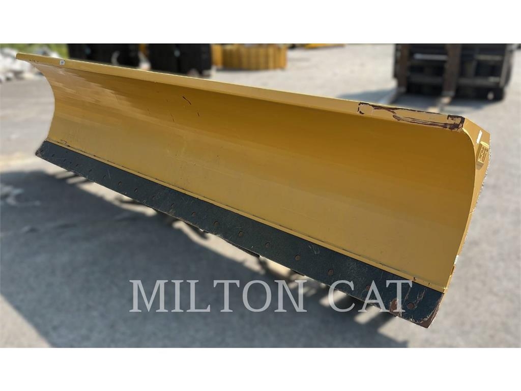 CAT BHL 12 FOOT SNOW PLOW Lançadores de neve
