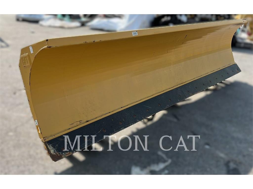 CAT BHL 12 FOOT SNOW PLOW Lançadores de neve
