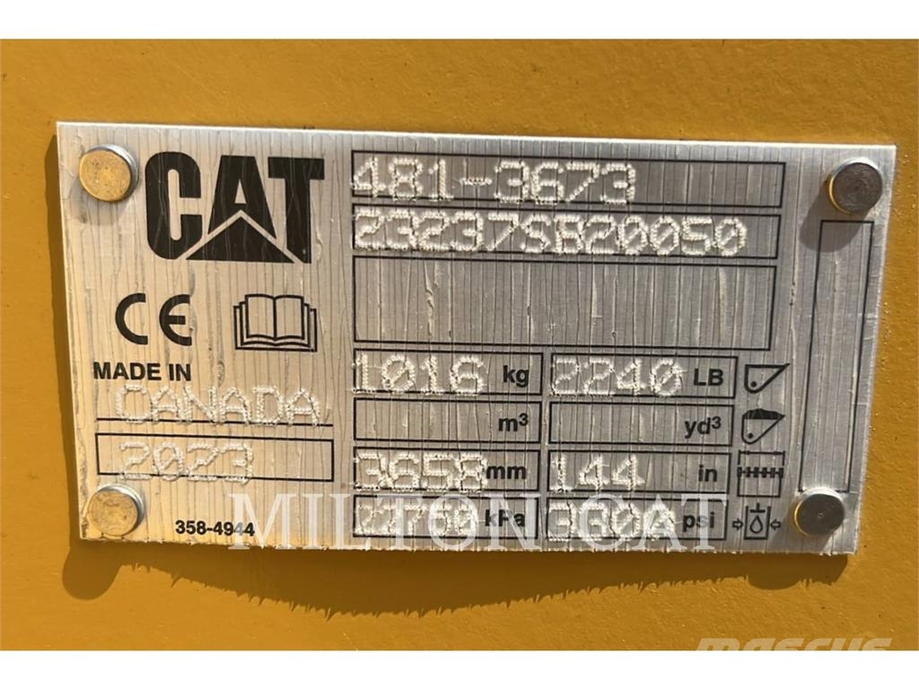 CAT BHL 12 FOOT SNOW PLOW Lançadores de neve