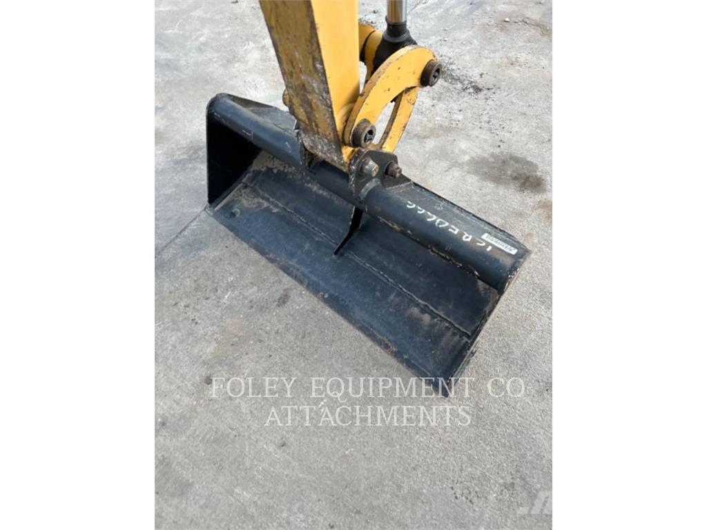 CAT BK300P28 Raupenbagger