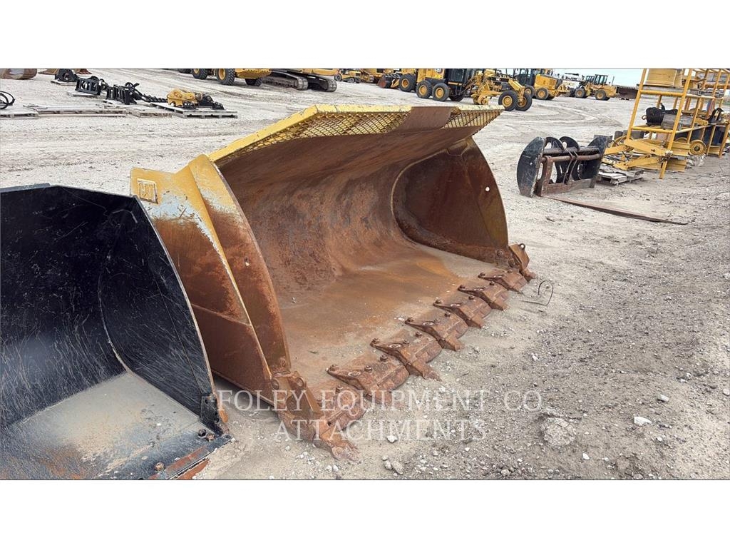 CAT BK80P77GP Kolesni nakladalci