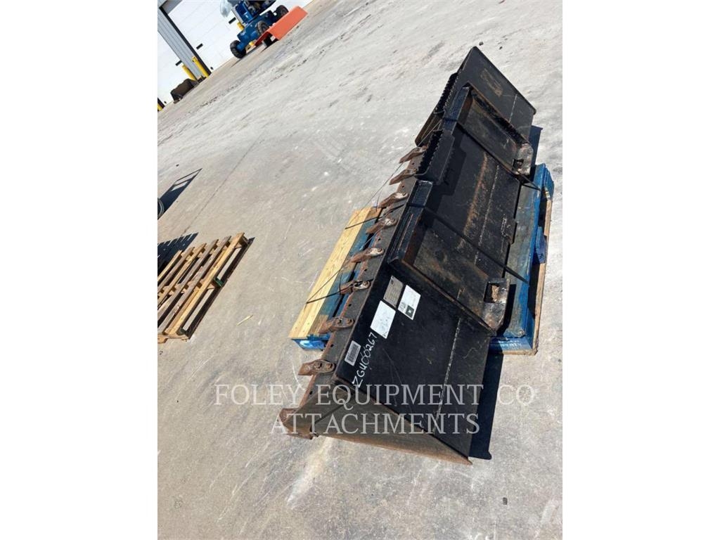CAT BKSSLGP80T Skid steer mini nakladalci