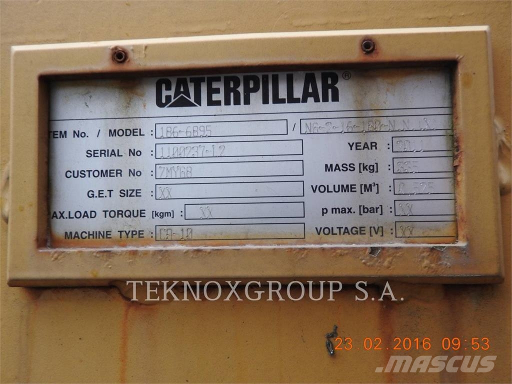 CAT BUCKET DC1800 FOR USE ON 307/308 Kašike / Korpe