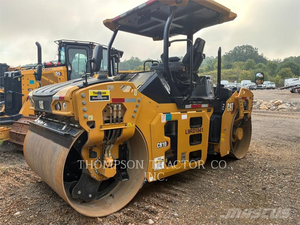 CAT CB 10 Twin drum rollers