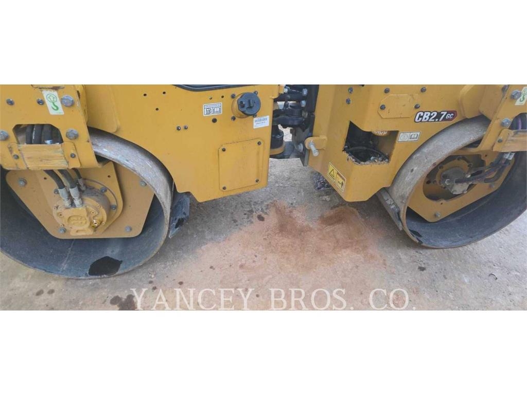 CAT CB 2.7 Erdbauwalzen