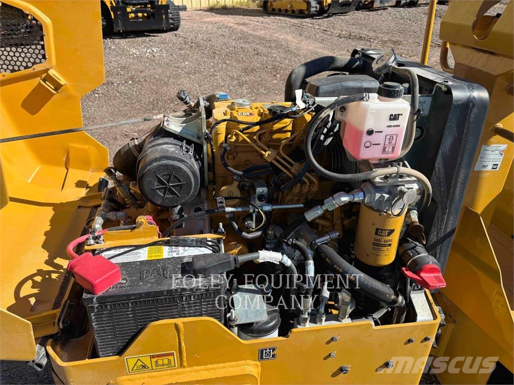 CAT CB1.7 Pôdne kompaktory