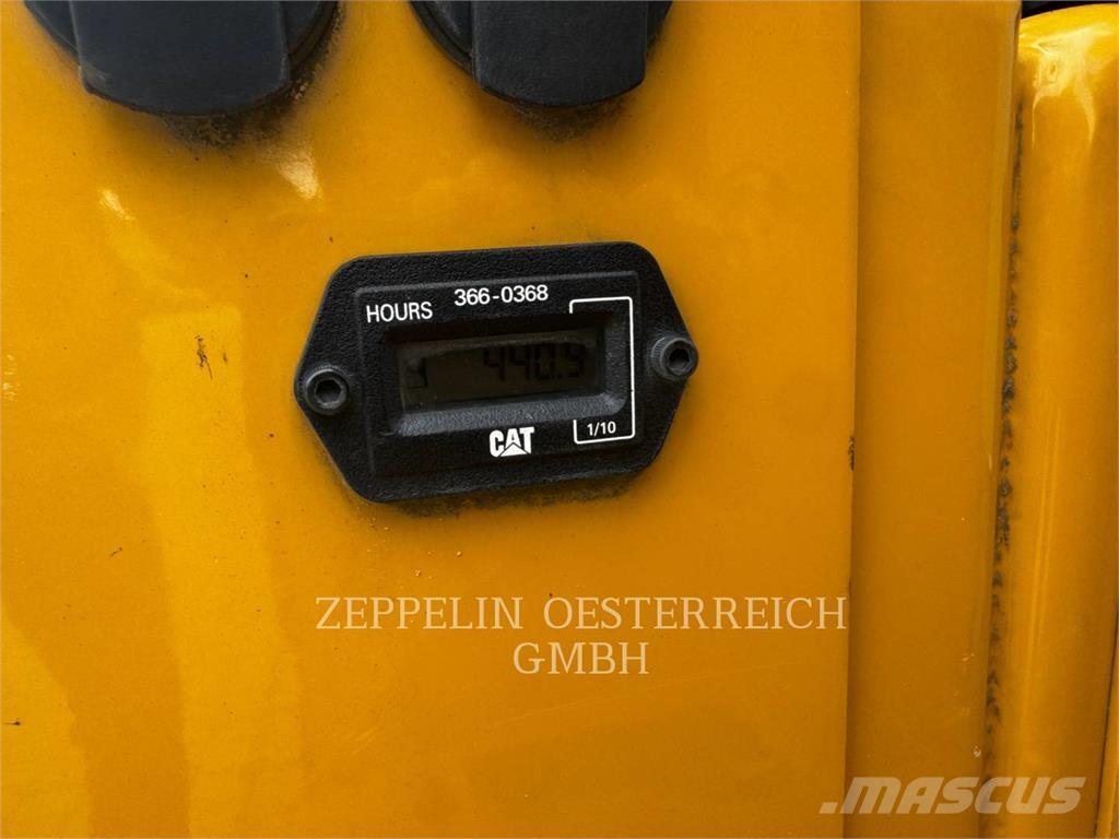 CAT CB1.7 Οδοστρωτήρες διπλού κυλίνδρου
