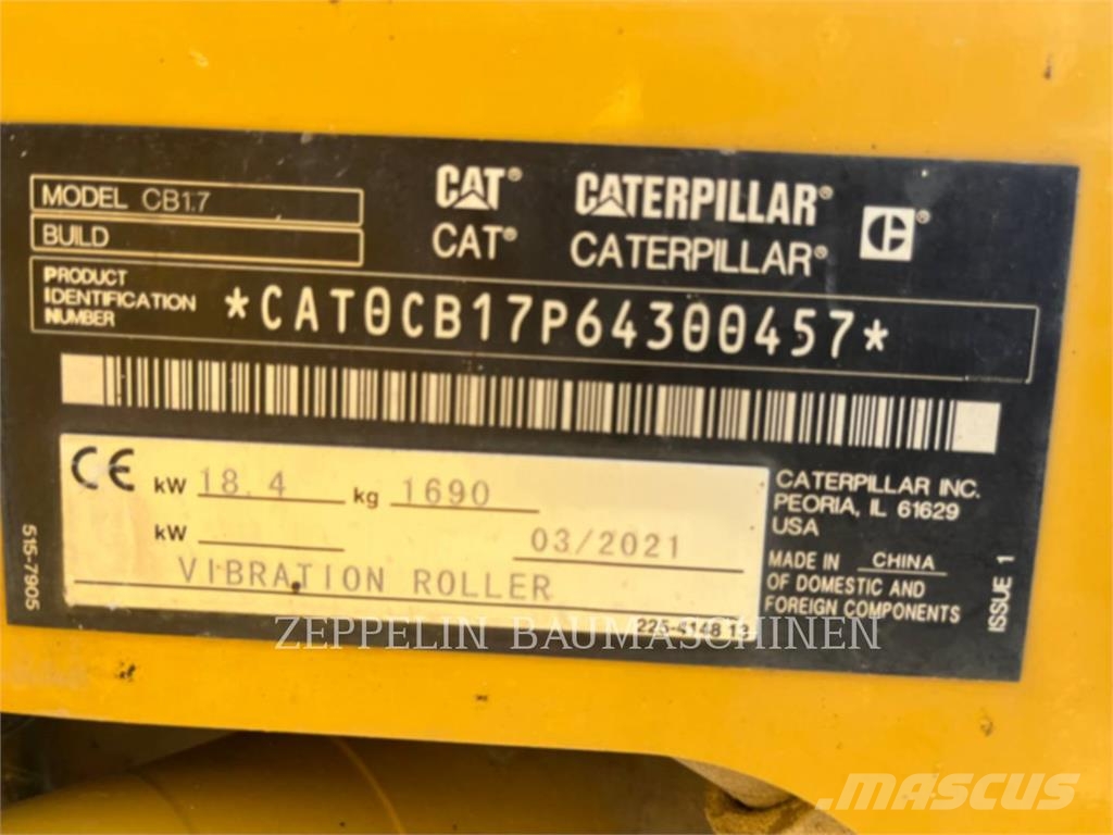 CAT CB1.7 토양 다짐기