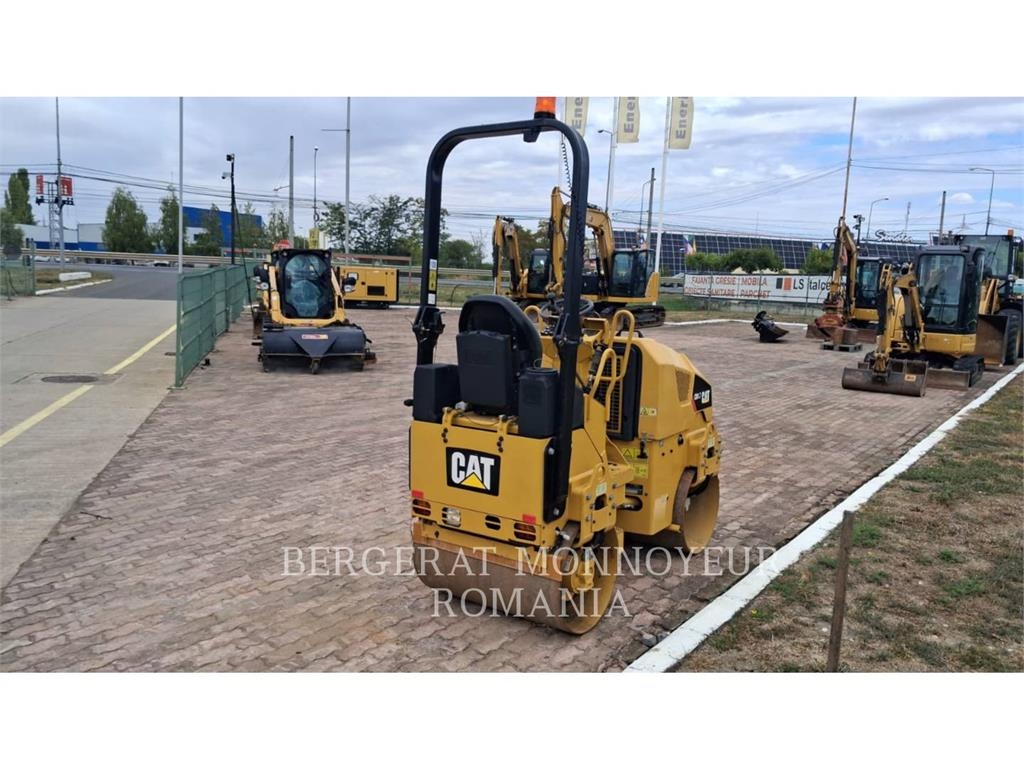 CAT CB1.7 Valjci sa duplim bubnjem