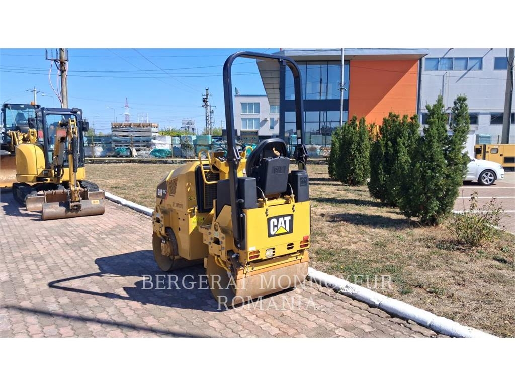 CAT CB1.7 Valjci sa duplim bubnjem