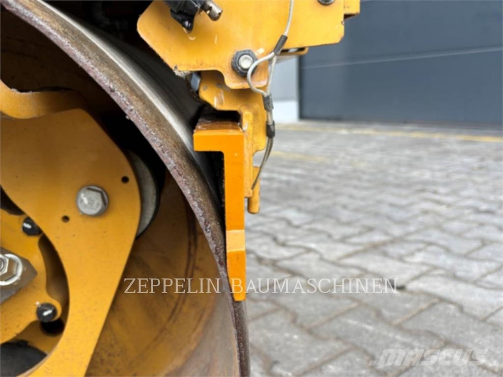 CAT CB1.7 Talajtömörítő gépek