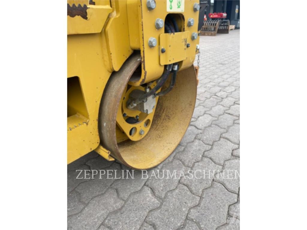 CAT CB1.7 Kompaktorji tal