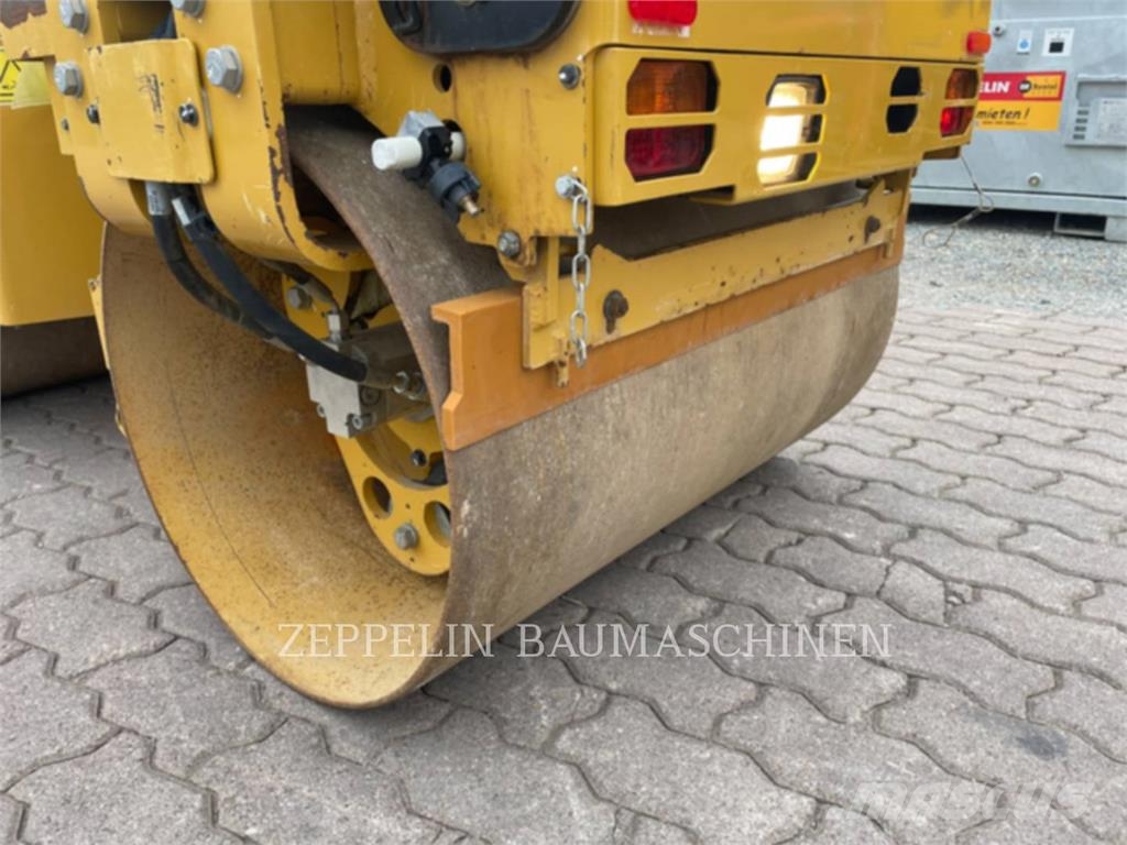 CAT CB1.7 Kompaktorji tal