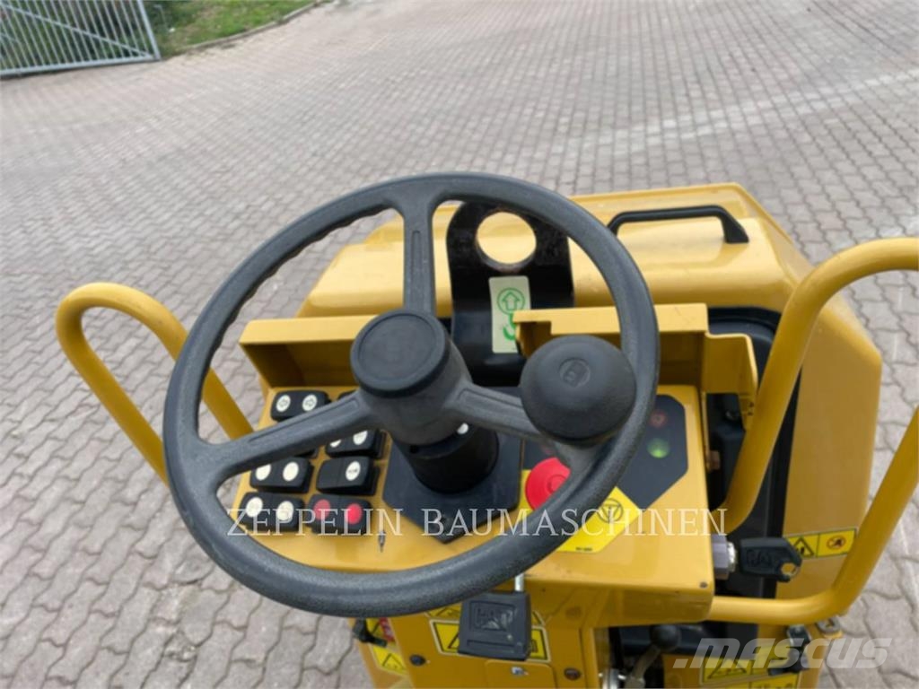 CAT CB1.7 Kompaktorji tal