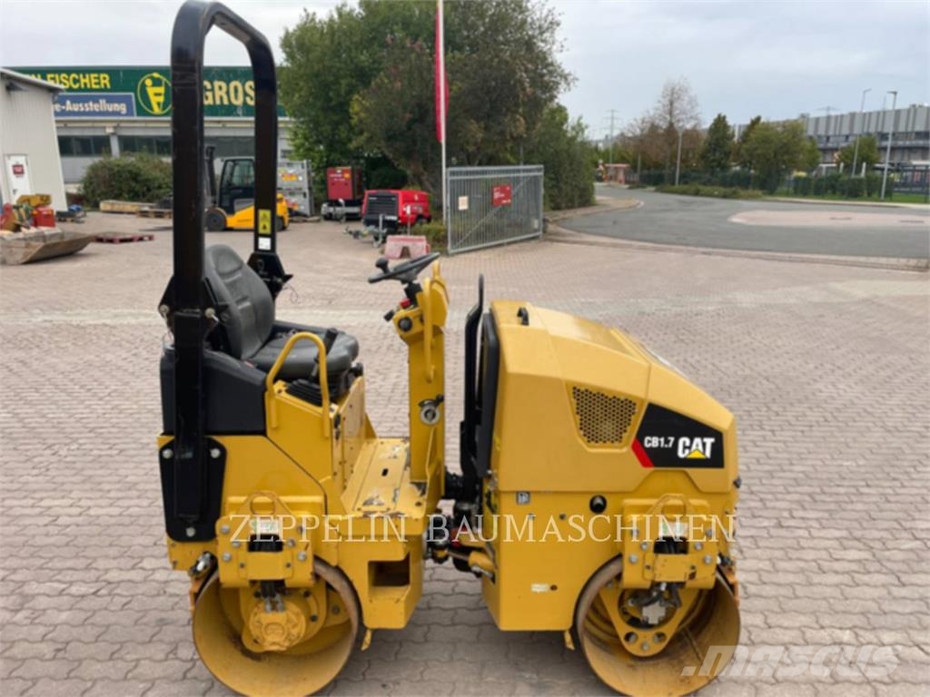 CAT CB1.7 Kompaktorji tal