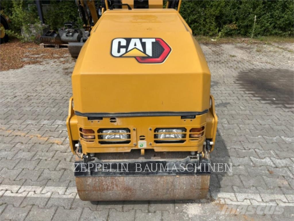 CAT CB1.7 Soil compactors