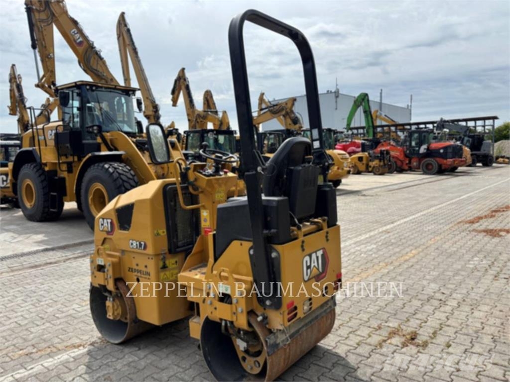 CAT CB1.7 Soil compactors