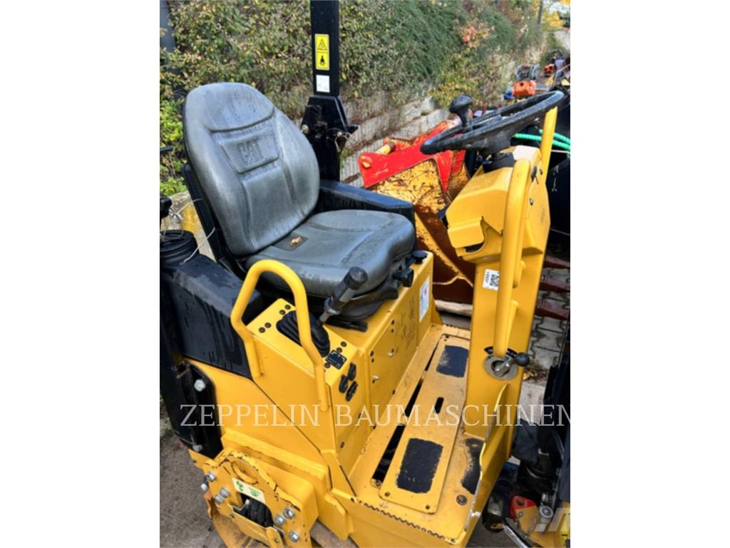 CAT CB1.7 Erdbauwalzen