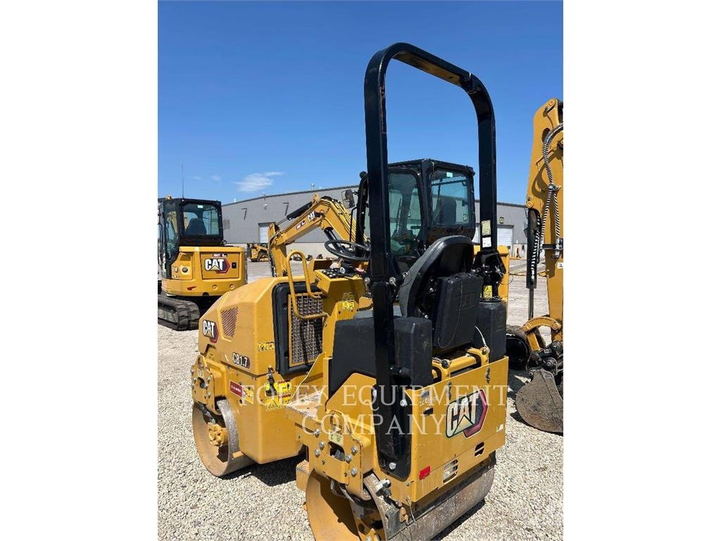 CAT CB1.7-03 ضاغطات التربة